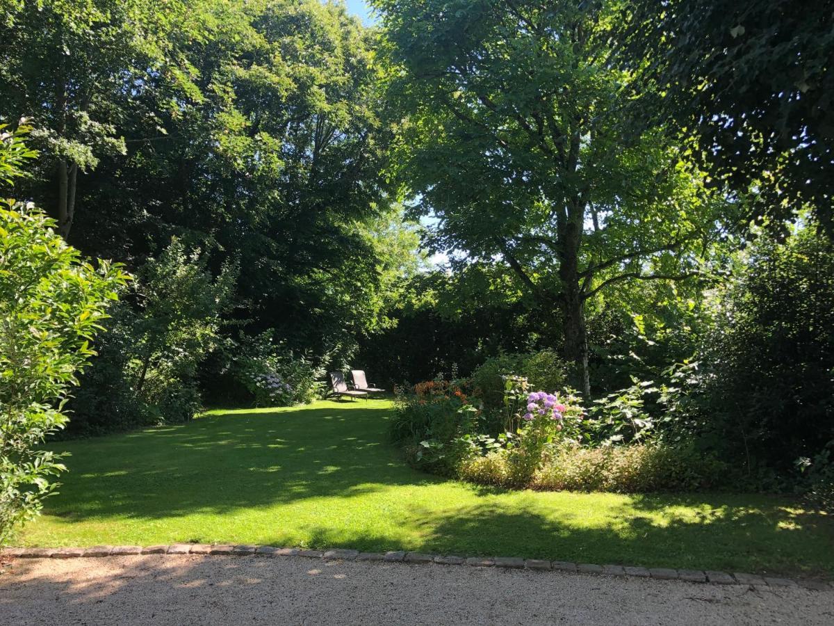Le Clos Du Mont Jarry Le Val-Saint-Père Exterior foto