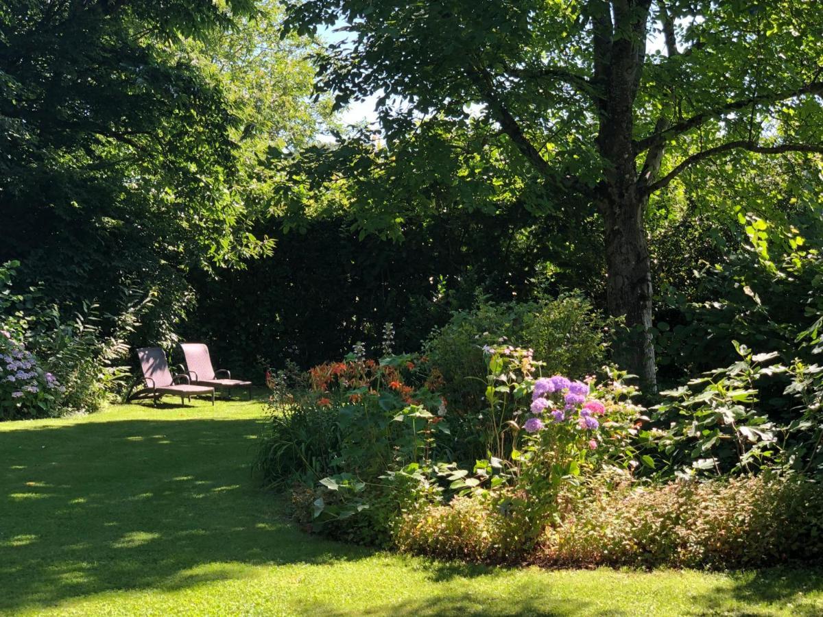 Le Clos Du Mont Jarry Le Val-Saint-Père Exterior foto